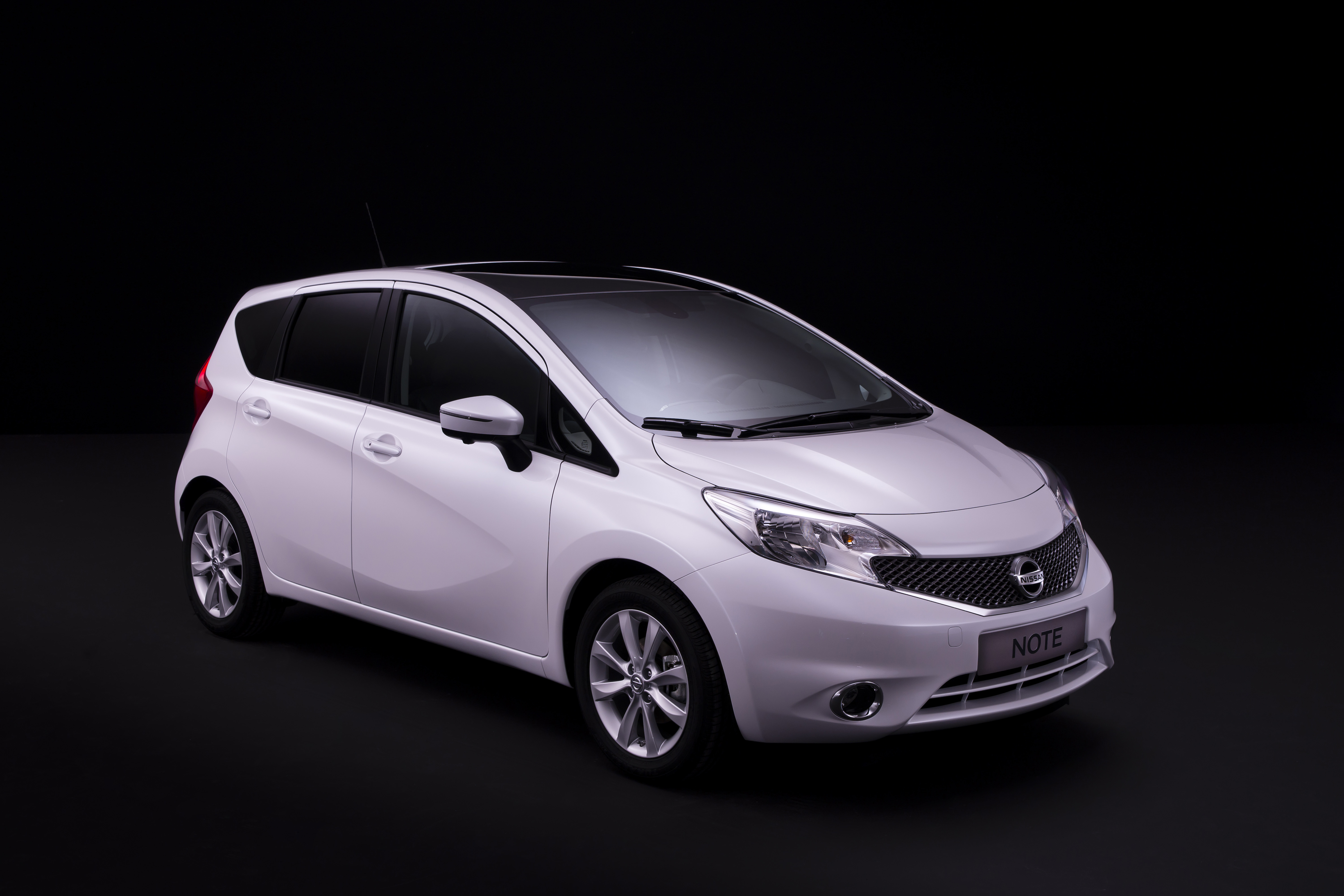 Brand New 2017 Nissan Note