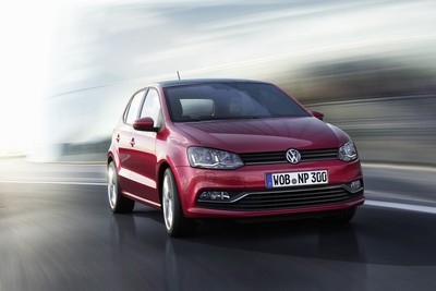 Front view of 2014 Volkswagen Polo