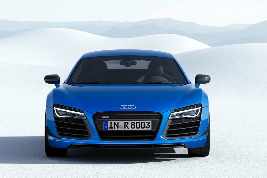 Audi R8 Coupe front view
