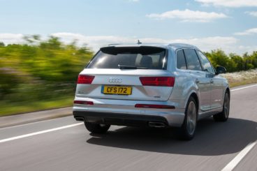 Audi Q7 back view