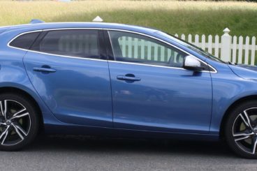 Volvo V40 T5