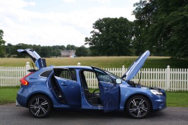 Volvo V40 T5