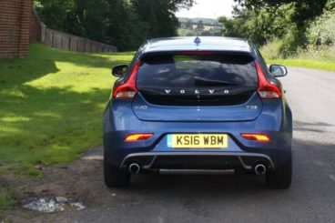 Volvo V40 T5
