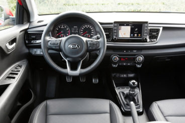 Kia Rio interior dashboard