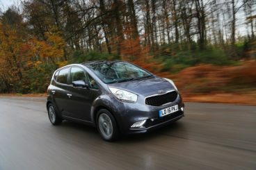 Kia Venga front view