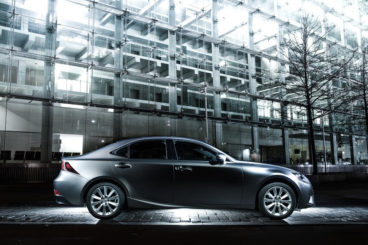 Lexus IS Saloon review