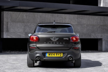 MINI Paceman back view