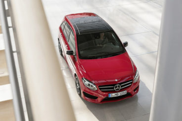Mercedes B Class top view with panoramic roof