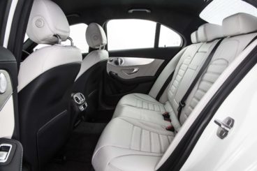 Mercedes C-Class Saloon interior