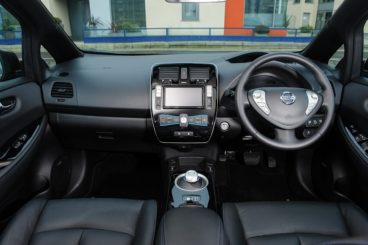 Nissan Leaf Hatchback interior