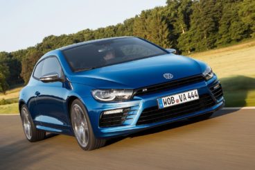 how does car leasing work in the UK