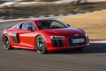 Red and black Audi R8 Coupe