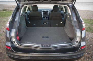 Ford Mondeo Vignale Estate Boot space