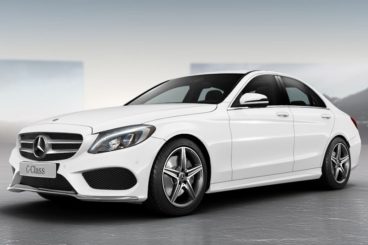 Mercedes C250 Polar White front view