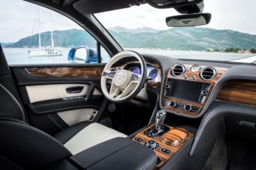 Bentley Bentayga Estate interior