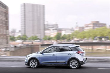 Hyundai i20 Hatchback side profile