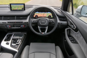 Audi Q7 E-Tron vs. Porsche Cayenne SE-Hybrid