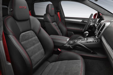 Audi Q7 E-Tron vs. Porsche Cayenne SE-Hybrid
