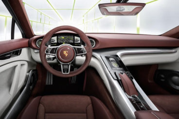 Porsche Unveil Their Big-Booted Panamera