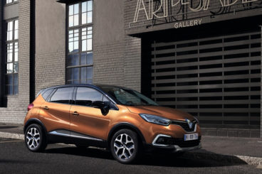 Renault uncover their Captur facelift