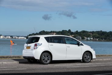 Toyota Verso side view