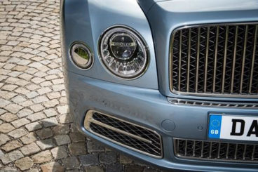 2017 Bentley Mulsanne Saloon headlight