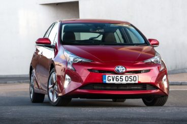 WV Toyota Prius - lexus ct hatchback review