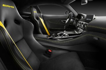 Mercedes Benz AMG GT Coupe interior