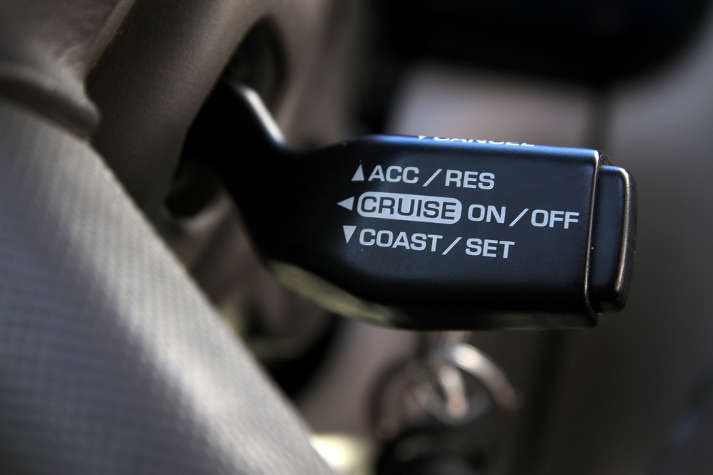 cruise control indicator on a car