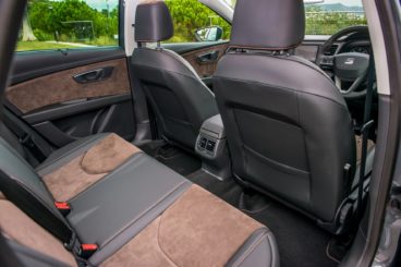 interior of the seat leon x-perience diesel estate