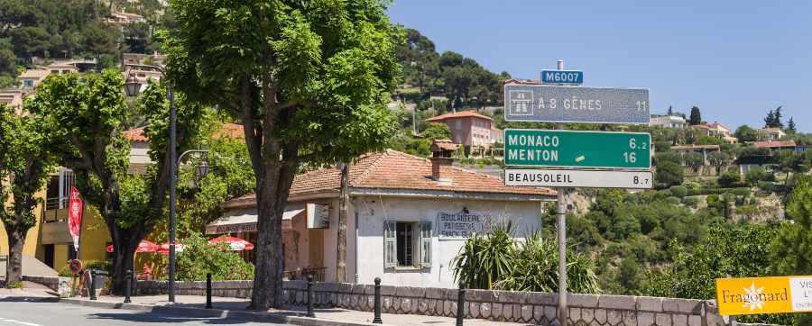 Road trip - road signs in France