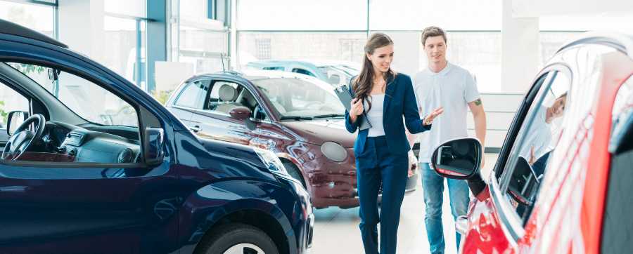electric car lease - dealership