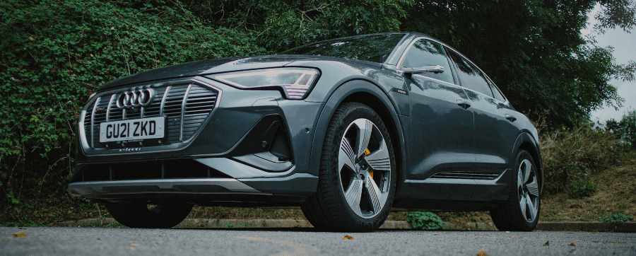 Side view of Audi e-tron sportback in black