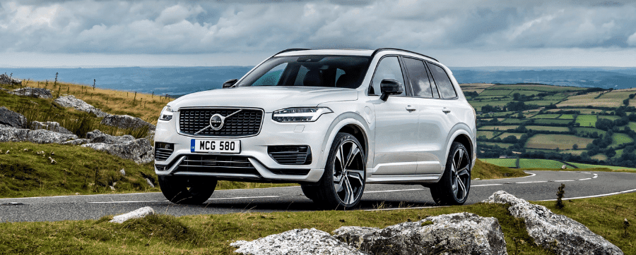 White Volvo XC90